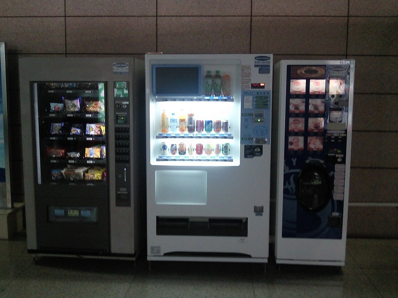 DFB浦東機(jī)場LCD機(jī).JPG